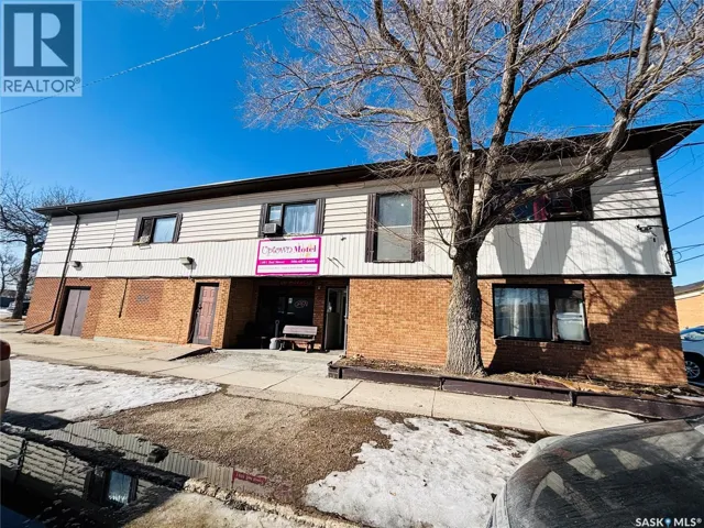 1401 2nd STREET, Estevan, Saskatchewan S4A0M5