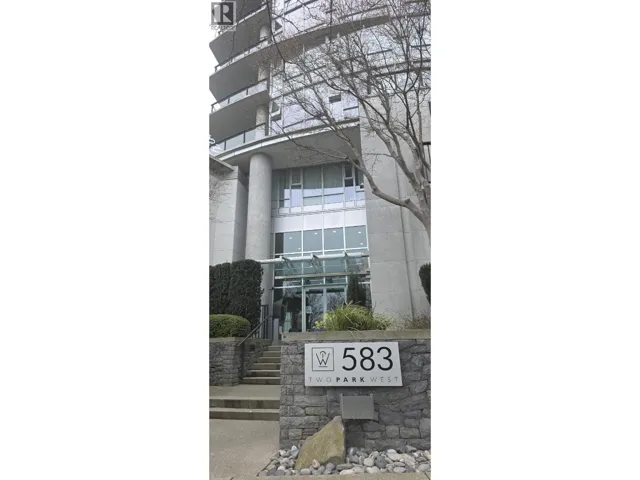 805 583 BEACH CRESCENT, Vancouver, British Columbia V6Z3E6