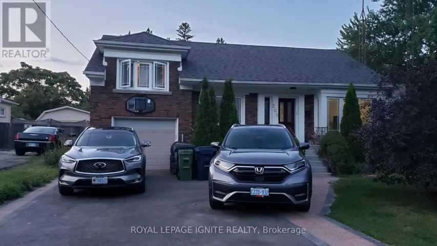 LOWER - 200 PHYLLIS AVENUE, Toronto (Cliffcrest), Ontario M1M1Z1