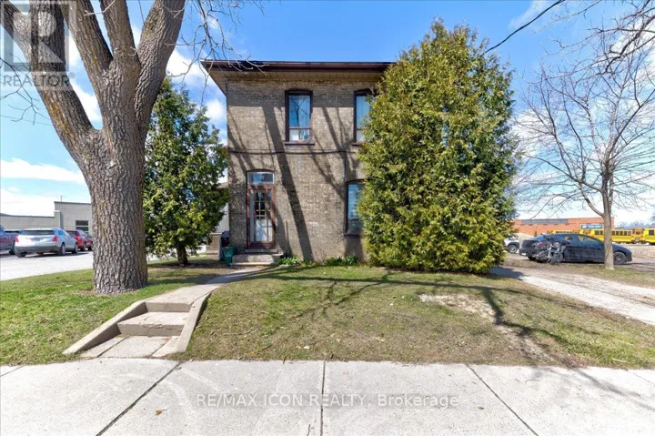 135 SHERWOOD DRIVE, Brantford, Ontario N3T1N8