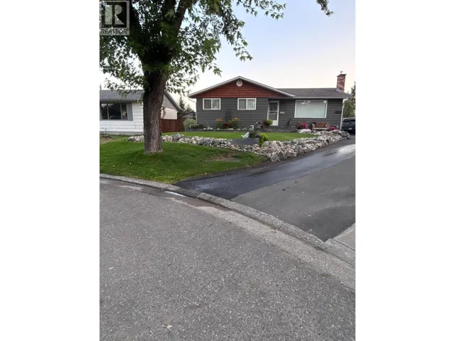 4335 HORSEFLY PLACE, Prince George, British Columbia V2M5C4