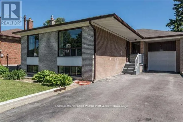 LOWER - 223 ACTON AVENUE, Toronto (Bathurst Manor), Ontario M3H4H8