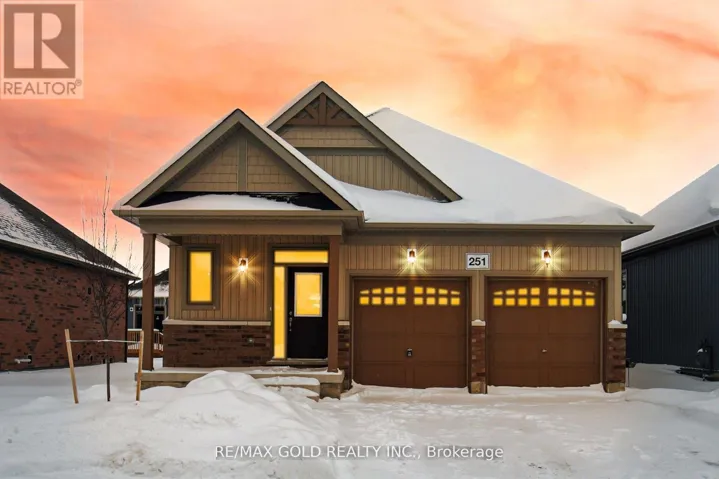 251 WILCOX DRIVE, Clearview (Stayner), Ontario L0M1S0