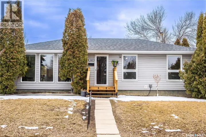 1443 Smith STREET, Moose Jaw, Saskatchewan S6H6W6