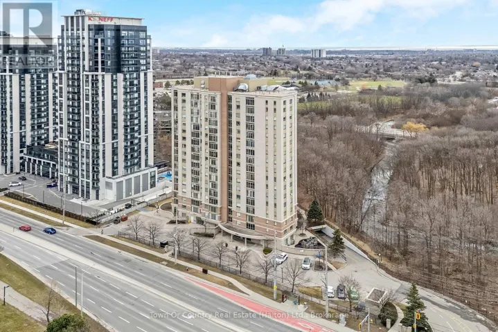 200 BURNHAMTHORPE ROAD E, Mississauga (Mississauga Valleys), Ontario L5A4L4