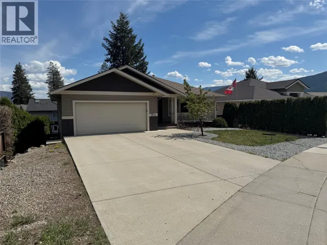 2049 Skyview Crescent, Lumby, British Columbia V0E2G0