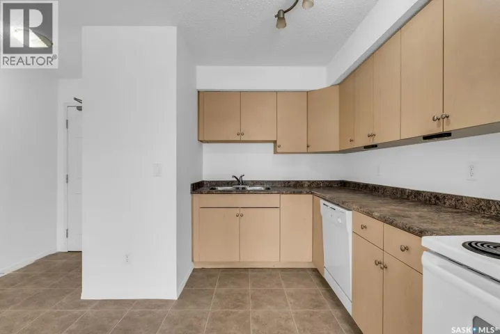 103 303 Lowe ROAD, Saskatoon, Saskatchewan S7S1P2