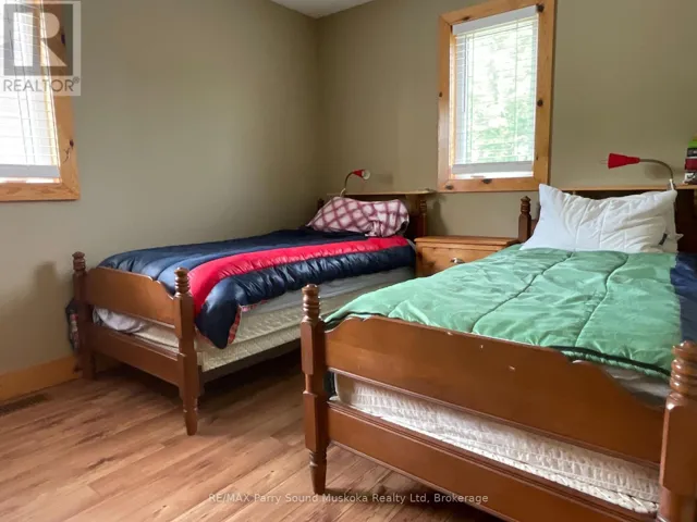 780