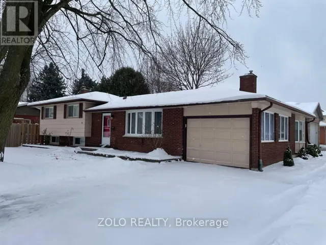 UPPER - 3 OLD YORK CRESCENT, Kitchener, Ontario N2B3G2