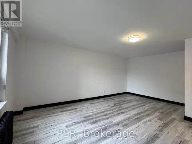 106 - 600 EGLINTON AVENUE W, Toronto (Forest Hill North), Ontario M5N1C1