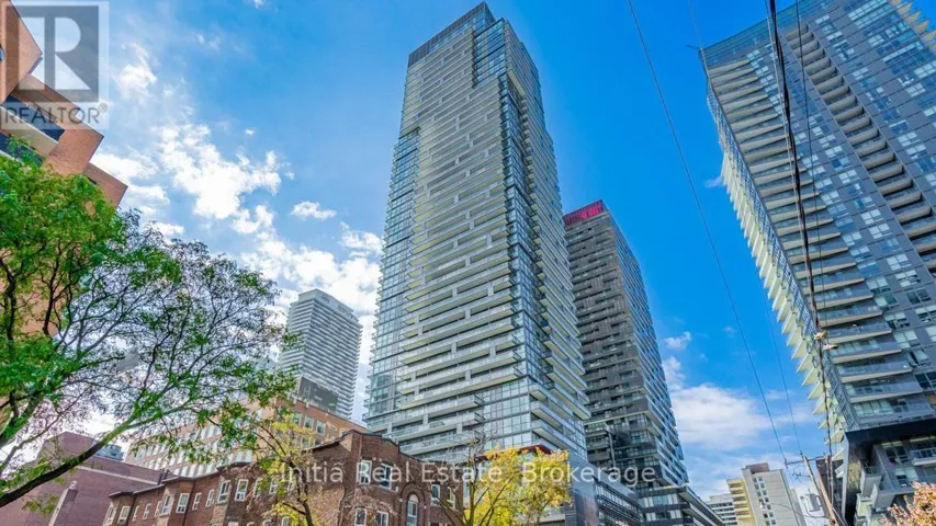 802 - 39 ROEHAMPTON AVENUE, Toronto (Mount Pleasant West), Ontario M4P0G1