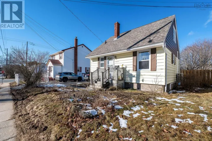 6937 Vaughan Avenue, Halifax, Nova Scotia B3L2B7