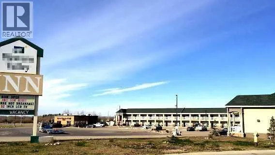 5402 HIGHWAY Street, Valleyview, Alberta T0H3N0