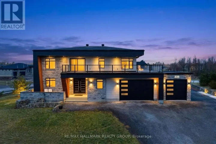 225 SUMMERVIEW TERRACE, Ottawa, Ontario K4P0E9