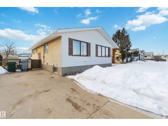 4615 49 AV, Redwater, Alberta T0A2W0