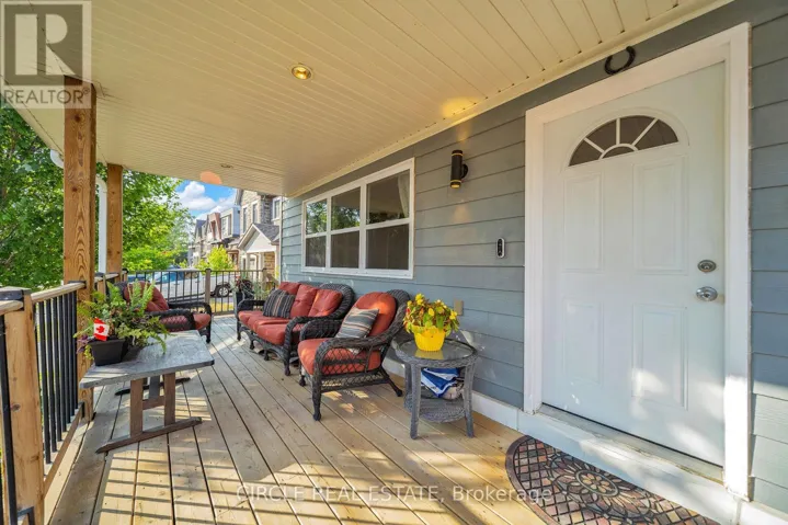 1043 SHAW DRIVE, Mississauga (Lakeview), Ontario L5G3Z3