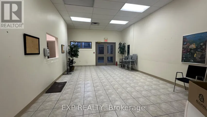 45 WYNDHAM STREET N, Guelph (Downtown), Ontario N1H4E4