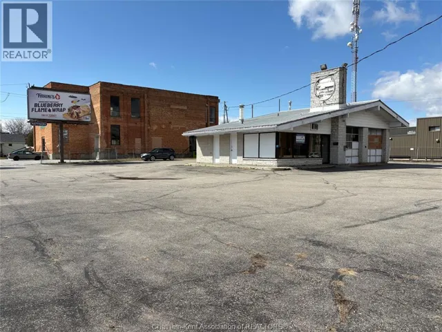 180 QUEEN STREET, Chatham, Ontario N7M2G8