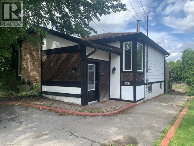 66 KENNEDY Avenue, Hamilton, Ontario L9B1C5