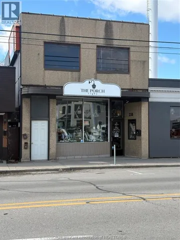 218 QUEEN STREET, Chatham, Ontario N7M2H1