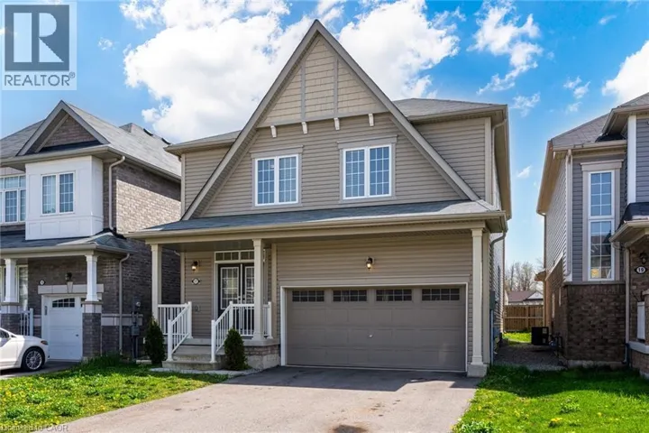 17 VAUGHN Drive, Niagara Falls, Ontario L3B5N5