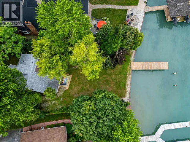 2807 ST CLAIR PARKWAY, St Clair, Ontario N0P2H0