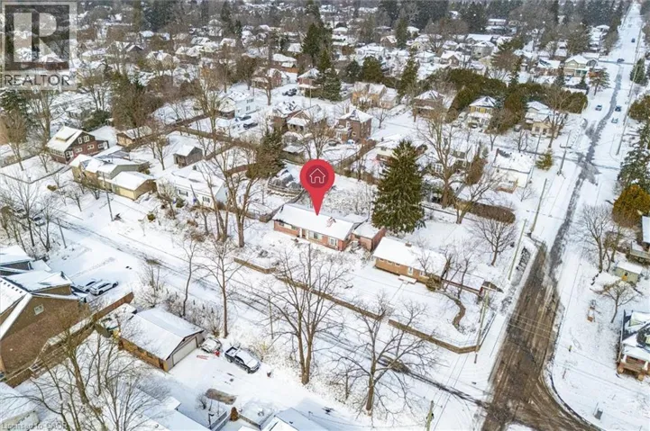 289 E ST PATRICK Street E, Fergus, Ontario N1M1M5