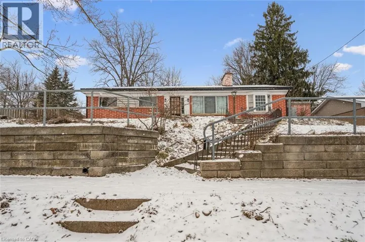 289 E ST PATRICK Street E, Fergus, Ontario N1M1M5