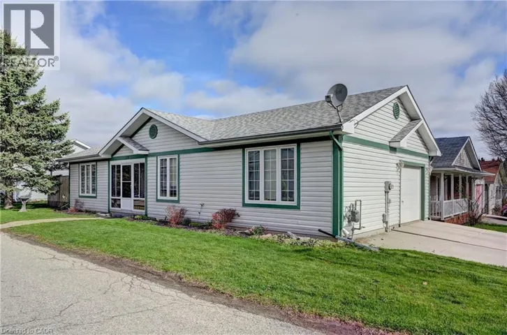 176 WESLEY Crescent, Waterloo, Ontario N2J4G8