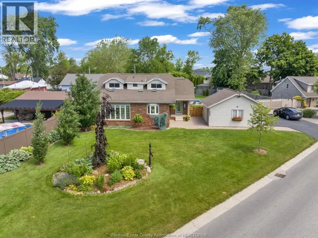 320 LAKEVIEW AVENUE, Kingsville, Ontario N9Y2E3