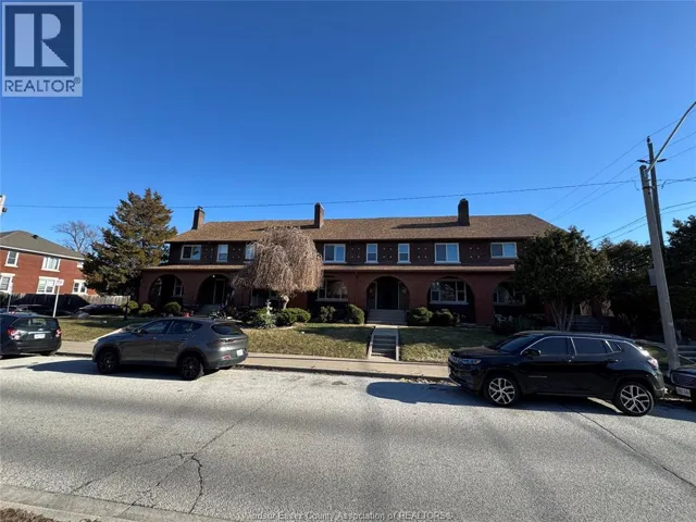 655-91 GILES, Windsor, Ontario N9A4E3