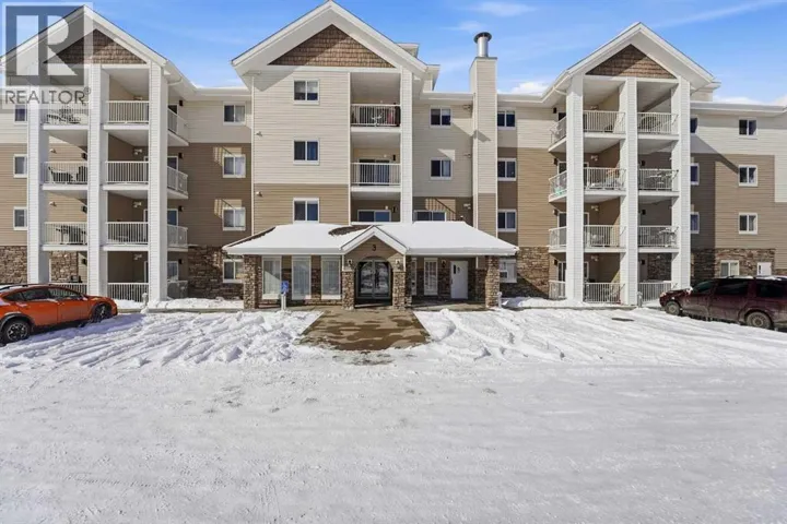 310, 3 Broadway Rise, Sylvan Lake, Alberta T4S0G9