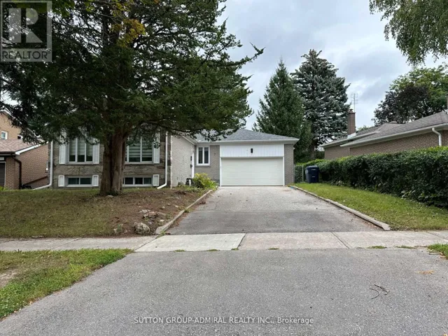 MAIN FLOOR - 7 RESOLUTION CRESCENT, Toronto (Hillcrest Village), Ontario M2H1N3