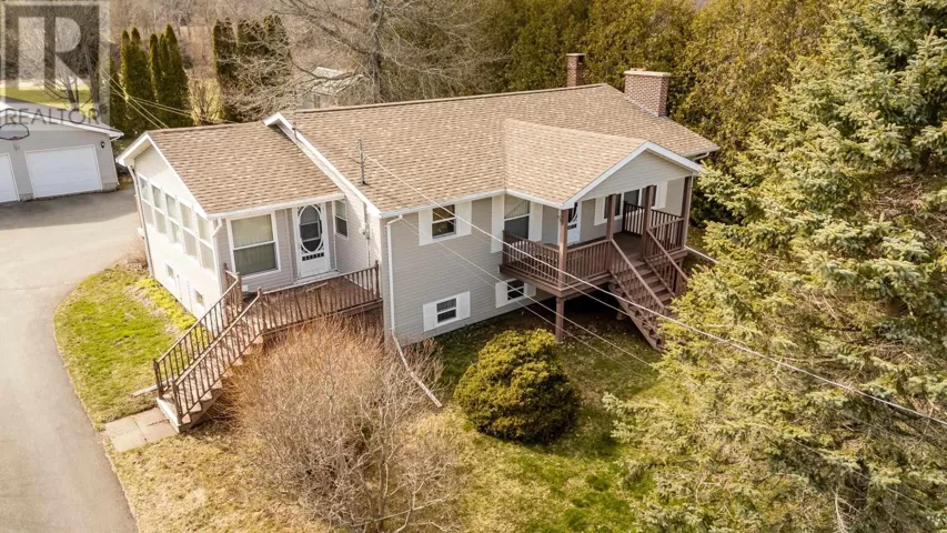 581 Highway 360, Somerset, Nova Scotia B0P1E0