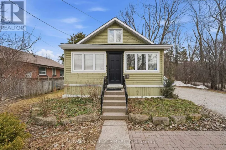 83 INDUSTRIAL PARKWAY S, Aurora (Aurora Village), Ontario L4G3V5