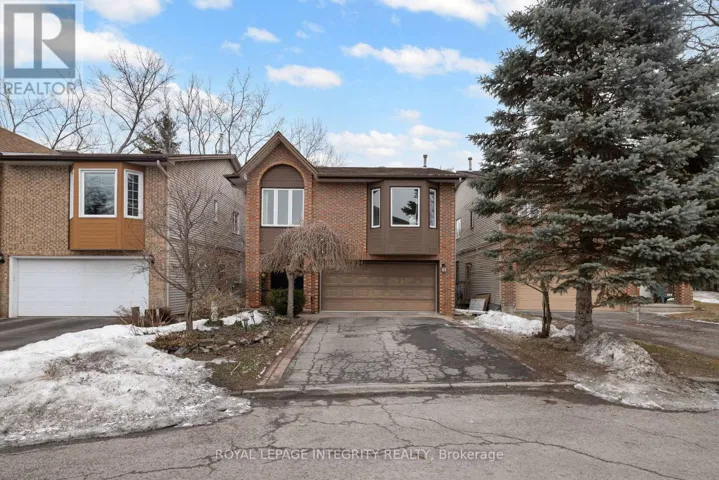 4 HACKETT STREET, Ottawa, Ontario K1V0P8