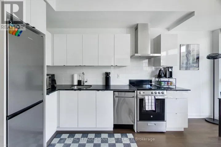 1916 - 51 EAST LIBERTY STREET, Toronto (Niagara), Ontario M6K3P8