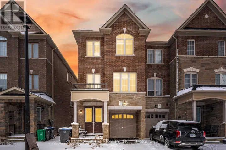 8 ESTELLE GATE, Brampton (Bram East), Ontario L6P4M9