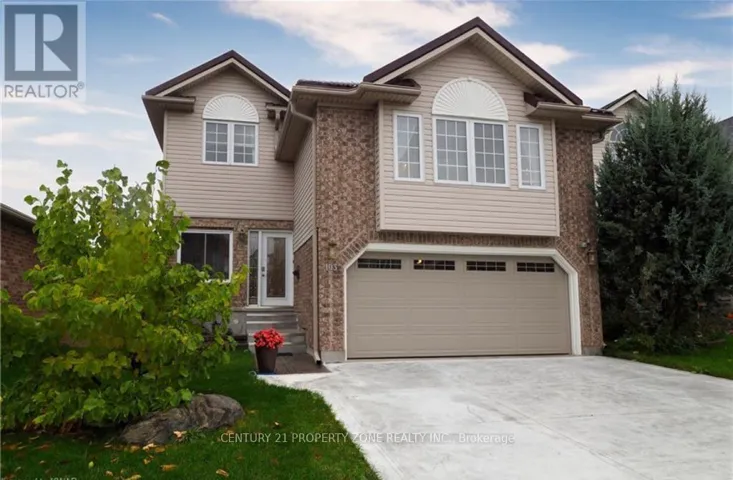103 MILFOIL CRESCENT, Kitchener, Ontario N2E3L3