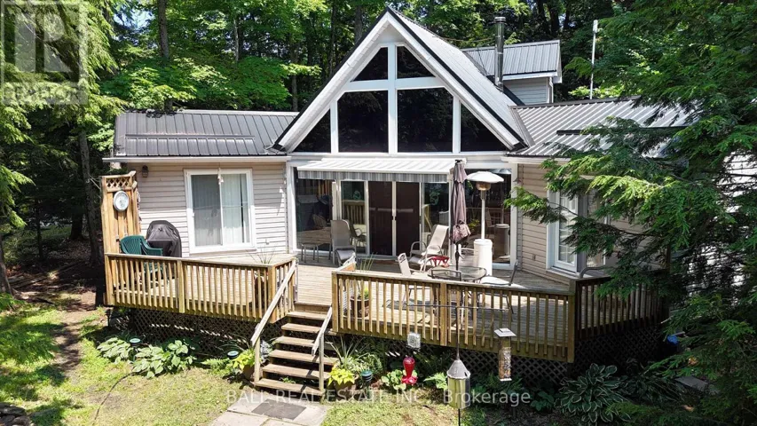 312 LIMERICK LAKE, Limerick, Ontario K0L1C0