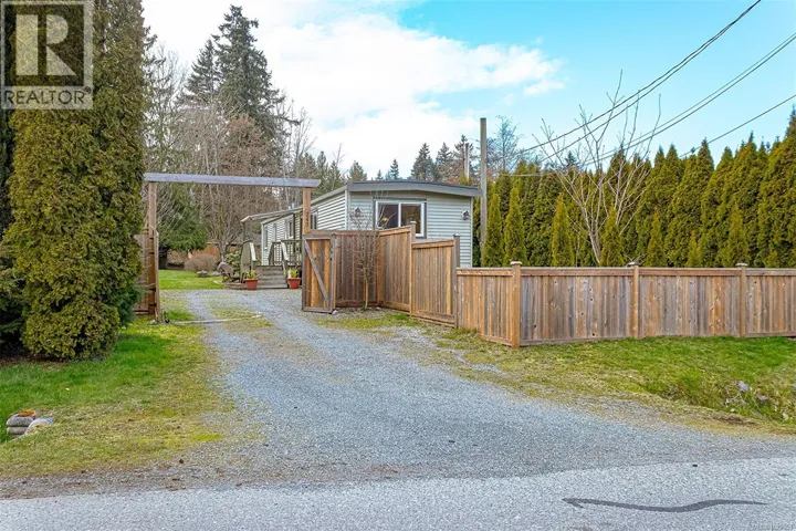 243 Twiggly Wiggly Rd, Nanaimo, British Columbia V9R6T4