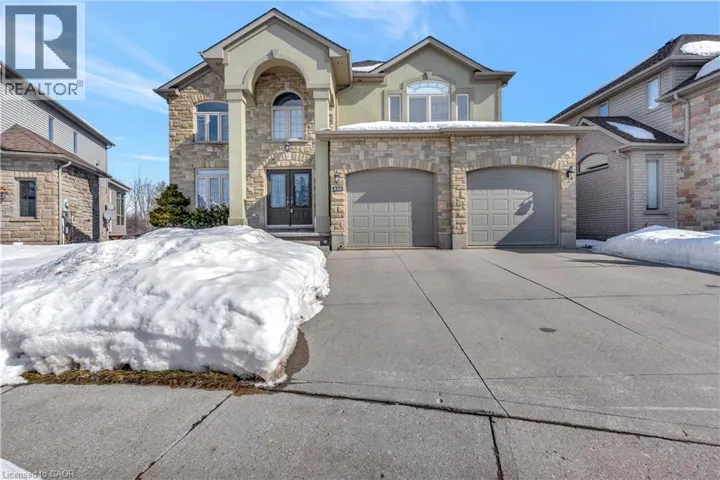 510 FOREST GATE Crescent, Waterloo, Ontario N2V2X2
