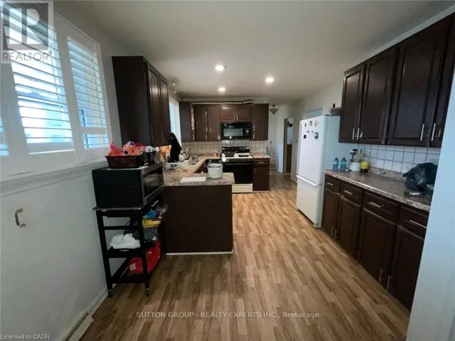 415 MOUNT PLEASANT ROAD, Brantford, Ontario N3T5L5