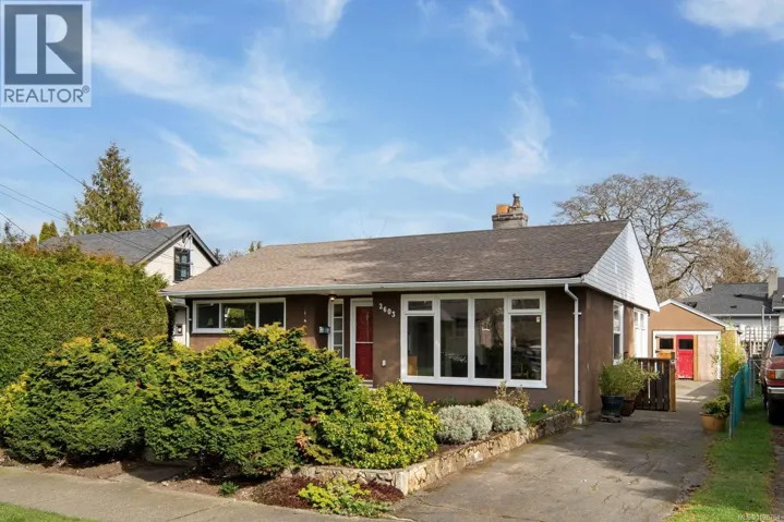 2603 Scott St, Victoria, British Columbia V8R4J1