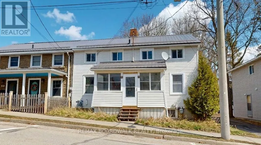 7-9 PARK STREET, Brockville, Ontario K6V2G1