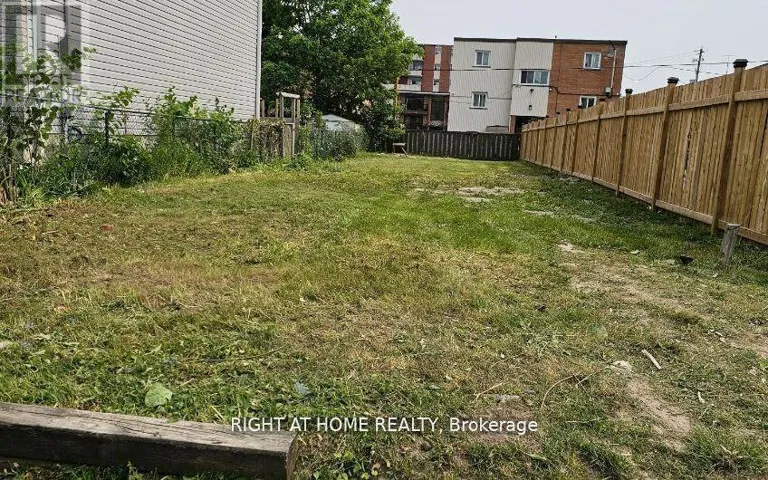 361 ADELAIDE AVENUE W, Oshawa (McLaughlin), Ontario L1J2R7