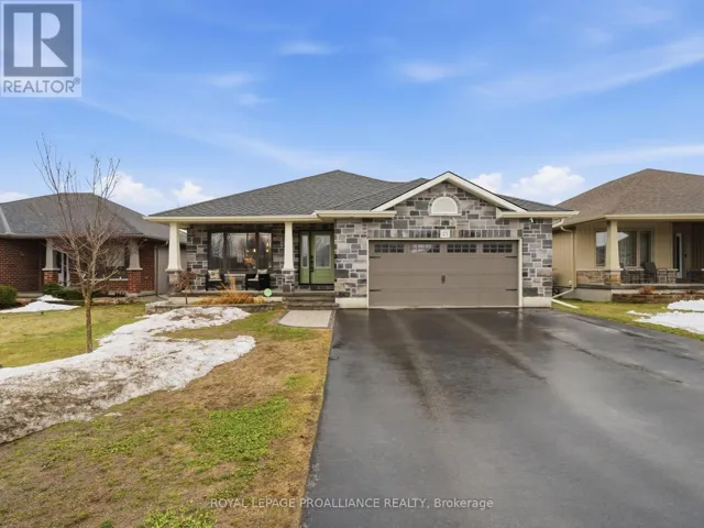 21 WOODBURN DRIVE, Quinte West (Murray Ward), Ontario K8V0C6