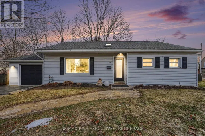 41 WILSON STREET E, Perth, Ontario K7H1L7