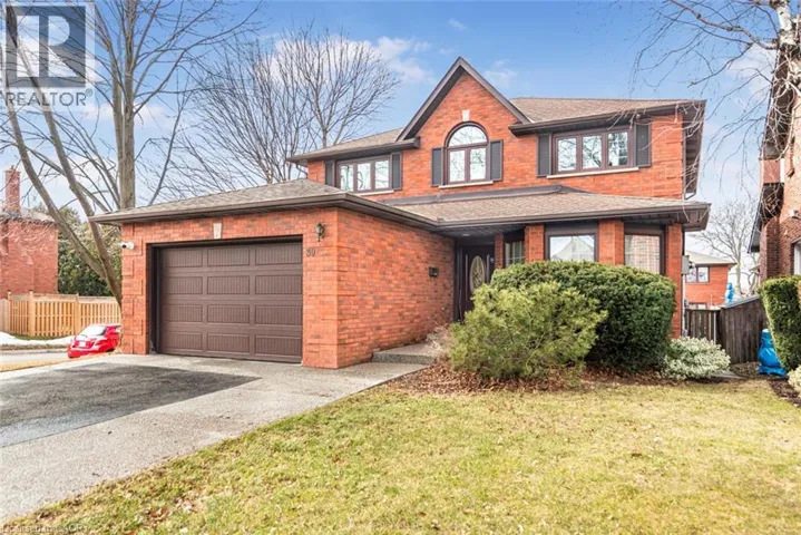 39 GUILDWOOD Drive, Hamilton, Ontario L9C6S3