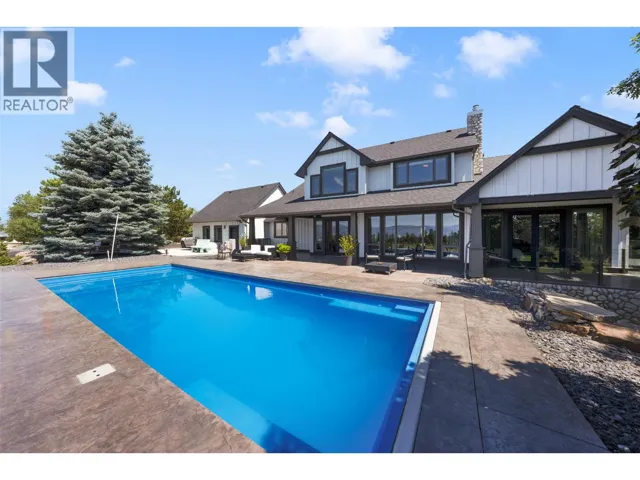 2375 Grantham Road, Kelowna, British Columbia V1W4B7
